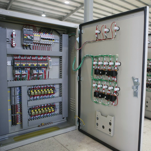 lưu ý khi thi công và sử dụng tủ điện điều khiển